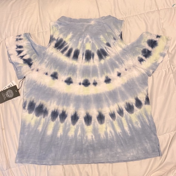 Girls Size 14/16 Vince Camuto, NWT, Cold Shoulder Tie Dye Top - Picture 6 of 10